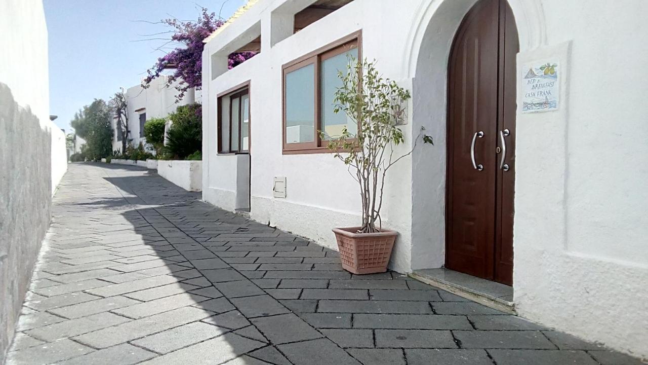 B&B Casa Frankストロンボリ エクステリア 写真